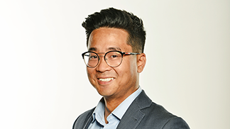 Viet Hung Nguyen – Ředitel vývoje online technologií / Director of Online Technology Development
